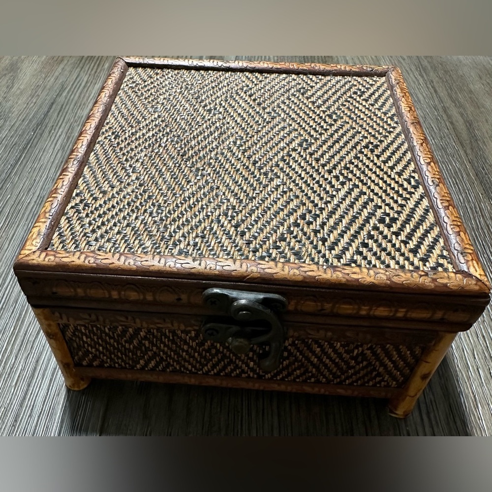 Woven Tropical Looking Bamboo Trinket Box